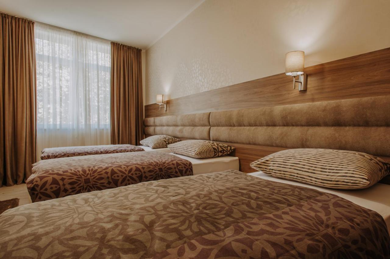 Villa Martini - Apartments & Rooms Vukovar Exterior foto